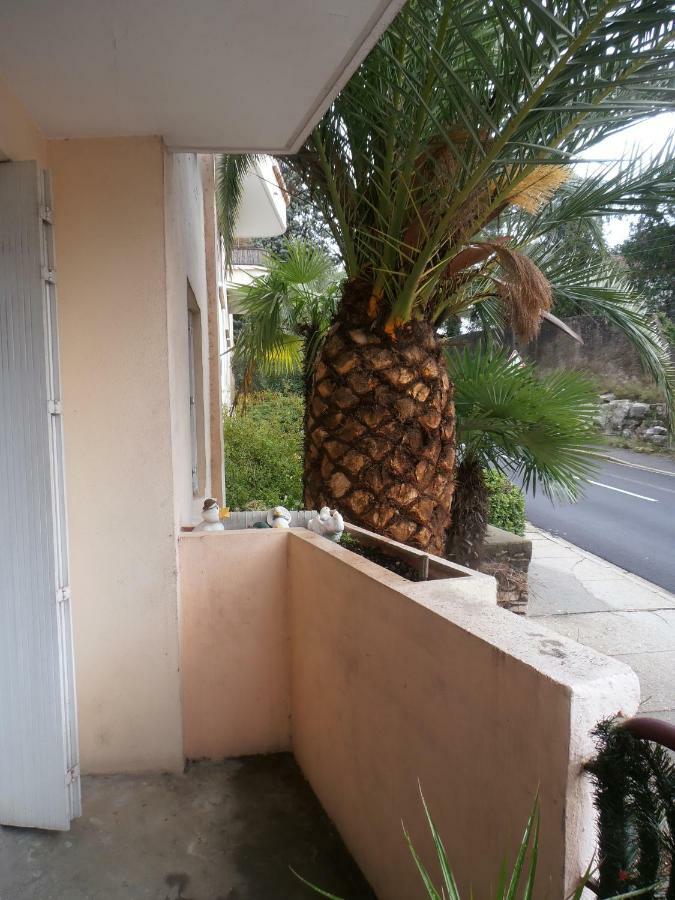 Cosy Nimes Apartment Luaran gambar
